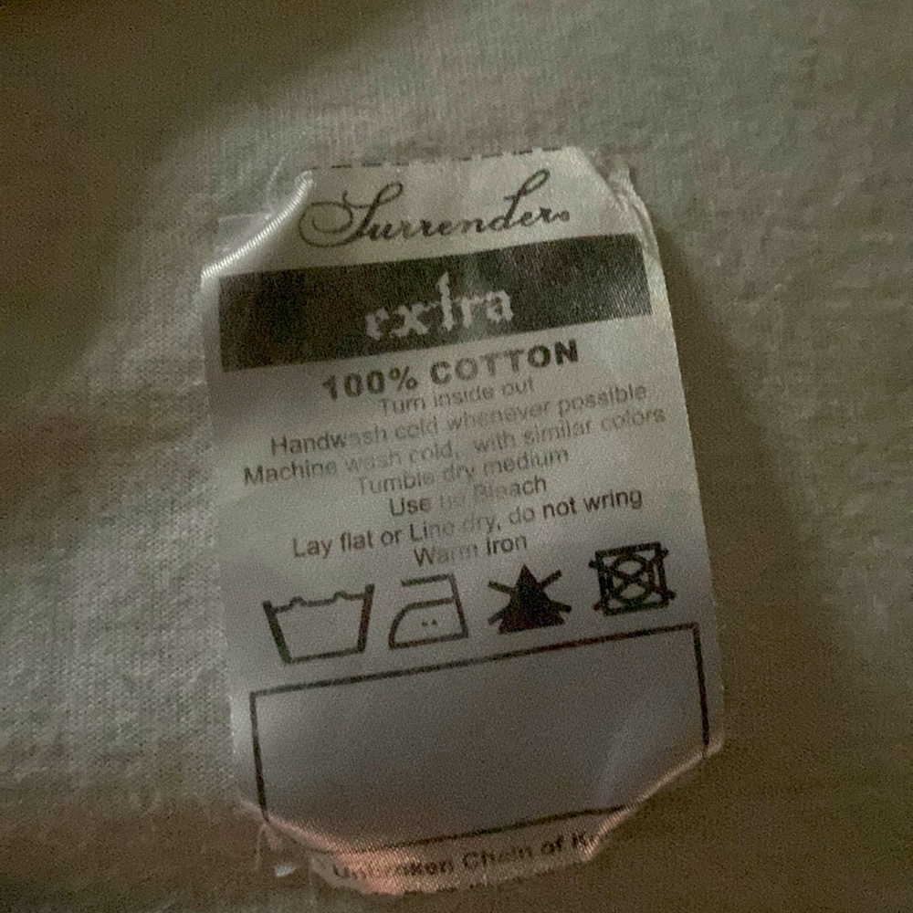 Vintage Surrender Tee - Picture 6 of 6